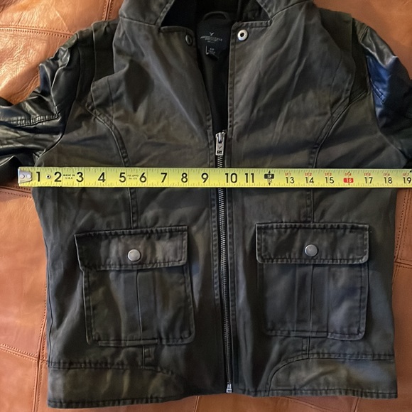Small American Eagle jacket. - Picture 4 of 4